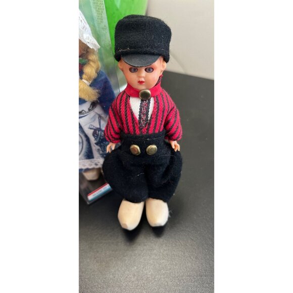 Vintage 1960's Lot of 5 Dolls Made In Holland Various Sizes - Picture 4 of 9